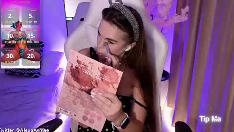 Snapshot of alexaaimee chatting on June 19, 2026, 7:39 pm Alexa online show from June 19, 2026, 7:39 pm