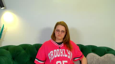 AlexaAvery online show from May 16, 2026, 10:36 am
