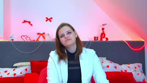 AlexaAvery online show from July 1, 2026, 6:59 am