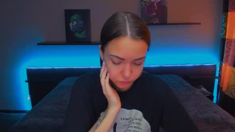 angel online show from March 4, 2025, 3:22 am