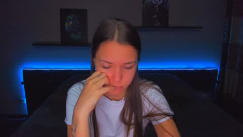 angel online show from November 12, 2025, 12:33 am