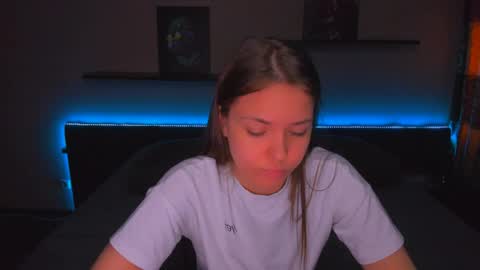 angel online show from April 6, 2026, 4:46 am