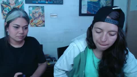 Alexa Blu3 online show from January 7, 2025, 9:35 pm