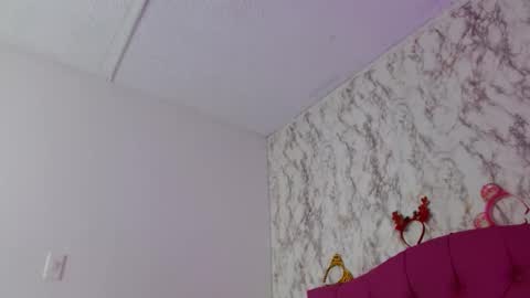 Alexa Fontana online show from March 16, 2026, 5:44 am