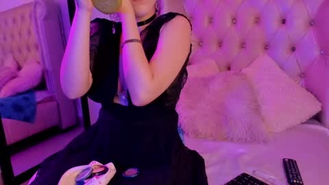 Snapshot of alexafoxy18 chatting on January 30, 2025, 4:27 am ALEXA online show from January 30, 2025, 4:27 am