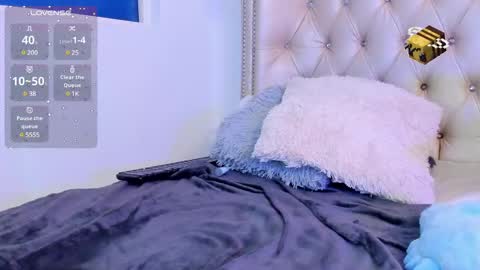 Snapshot of alexafoxy18 chatting on February 23, 2025, 7:33 am ALEXA online show from February 23, 2025, 7:33 am