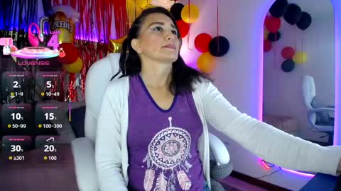 Alexa Moon online show from October 4, 2025, 3:43 pm