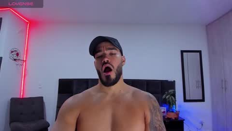 Onlyfansalexmartinezwb  Instagram alexwbmartinez  Twitter martinezcb937 online show from January 17, 2025, 1:15 am