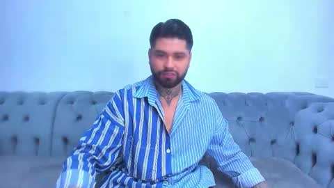 Snapshot of alexandermoris chatting on December 18, 2025, 2:34 pm alexandermoris online show from December 18, 2025, 2:34 pm