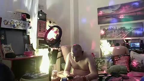 Snapshot of alexanderpatras chatting on January 5, 2025, 10:19 pm Alexander online show from January 5, 2025, 10:19 pm