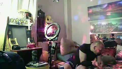 Snapshot of alexanderpatras chatting on January 9, 2025, 12:35 am Alexander online show from January 9, 2025, 12:35 am