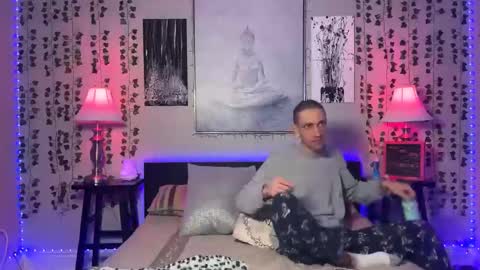 Snapshot of alexandjohntv chatting on January 27, 2025, 1:05 am Alex  John online show from January 27, 2025, 1:05 am