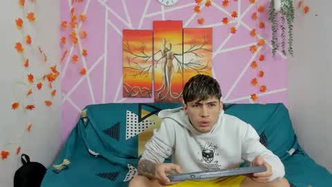 Snapshot of alexandluke1 chatting on October 13, 2025, 1:44 pm chicos hot online show from October 13, 2025, 1:44 pm