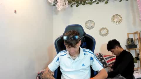 Snapshot of alexandluke1 chatting on October 18, 2025, 1:23 pm chicos hot online show from October 18, 2025, 1:23 pm