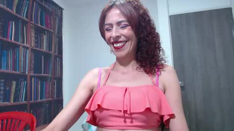 Snapshot of alexandrahornysexi chatting on December 18, 2024, 10:35 pm alexandra online show from December 18, 2024, 10:35 pm