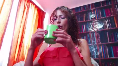 Snapshot of alexandrahornysexi chatting on February 15, 2025, 9:15 pm alexandra online show from February 15, 2025, 9:15 pm