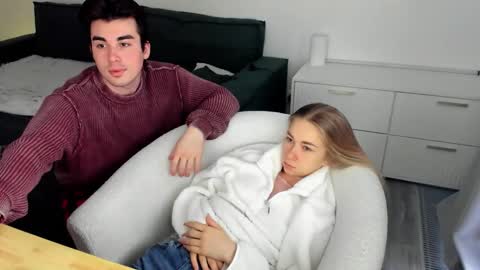 Alex online show from February 5, 2026, 3:55 am