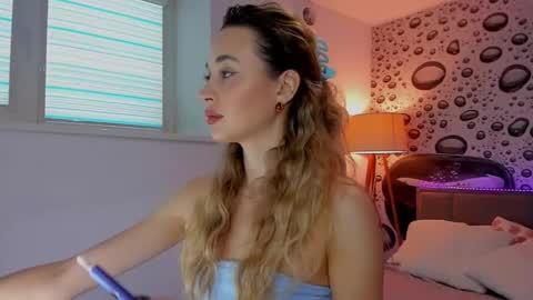 Snapshot of alexawilds chatting on February 22, 2026, 12:47 pm AlexaWilds online show from February 22, 2026, 12:47 pm