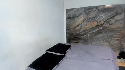 alexayblake online show from November 11, 2025, 7:58 pm