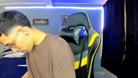 alexgiraldo__ online show from September 12, 2025, 12:38 pm