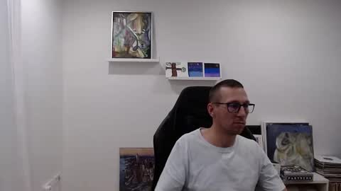 Snapshot of alexhunter4u chatting on December 15, 2024, 9:53 pm alexhunter4u online show from December 15, 2024, 9:53 pm