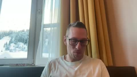 Snapshot of alexhunter4u chatting on December 26, 2024, 9:11 am alexhunter4u online show from December 26, 2024, 9:11 am