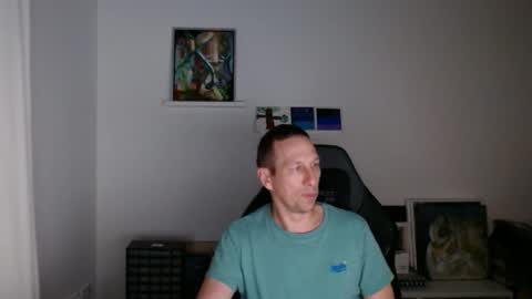 Snapshot of alexhunter4u chatting on December 31, 2024, 12:21 am alexhunter4u online show from December 31, 2024, 12:21 am