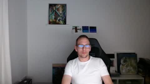 Snapshot of alexhunter4u chatting on January 6, 2025, 10:47 pm alexhunter4u online show from January 6, 2025, 10:47 pm