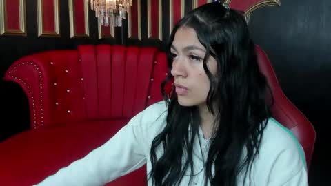 Alexiaa  Online 1430 to 2100 GMT-5 online show from February 21, 2025, 3:34 am