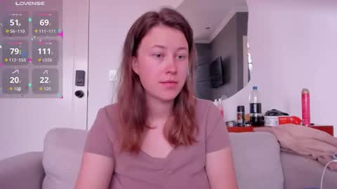 Alexia online show from October 22, 2025, 5:34 pm