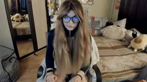alexiamaiex online show from April 25, 2026, 1:41 am
