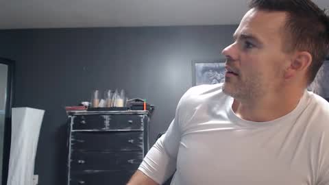 Alex online show from September 19, 2025, 1:12 pm