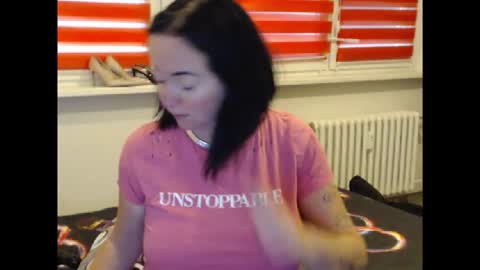 alexie33 online show from November 10, 2025, 9:30 am