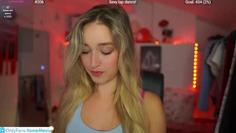 Snapshot of alexis___texas chatting on October 10, 2025, 6:29 pm Alexis Texas online show from October 10, 2025, 6:29 pm