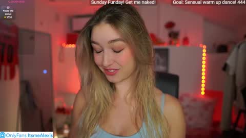 Snapshot of alexis___texas chatting on November 16, 2025, 7:08 pm Alexis Texas online show from November 16, 2025, 7:08 pm