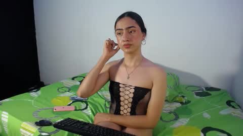 Snapshot of alexis_brown11 chatting on February 20, 2026, 6:26 am -- ALEXIS -- online show from February 20, 2026, 6:26 am