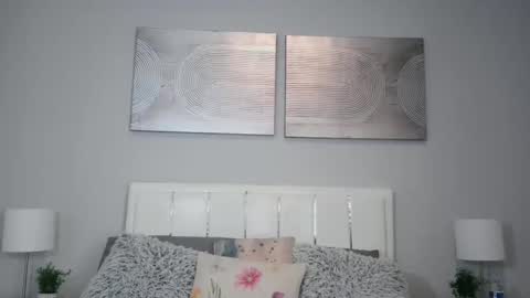 Alexis Morr online show from February 2, 2025, 8:41 pm