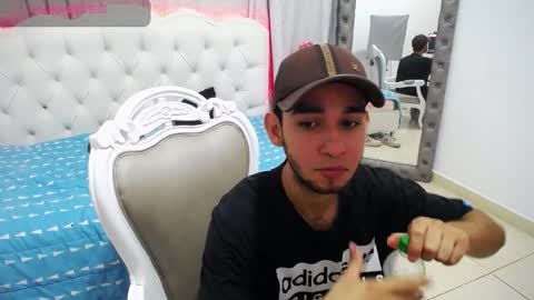 alexiscollinss online show from February 9, 2025, 1:14 pm