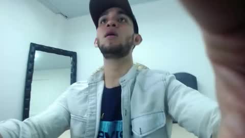 alexiscollinss online show from February 12, 2025, 2:14 am