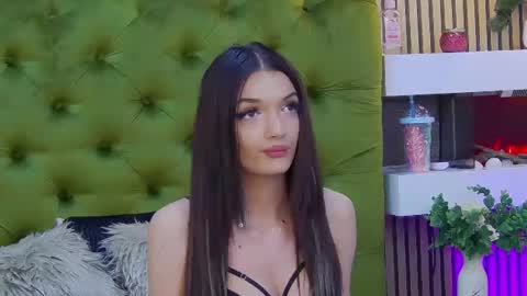 Snapshot of alexisjenner chatting on February 5, 2025, 8:14 pm alexisjenner online show from February 5, 2025, 8:14 pm