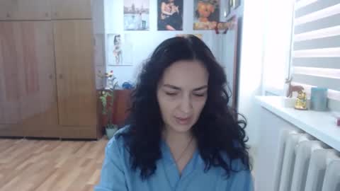 AlexisMillers online show from September 27, 2025, 8:52 am