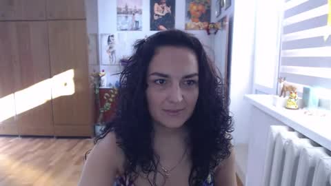 AlexisMillers online show from November 2, 2025, 12:07 pm