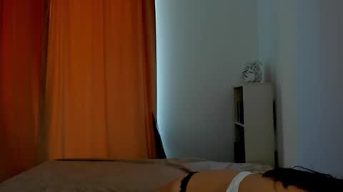 Snapshot of alexisyourdream chatting on February 3, 2026, 8:52 am Alex online show from February 3, 2026, 8:52 am