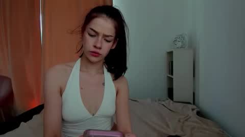 Snapshot of alexisyourdream chatting on March 23, 2026, 8:29 am Alex online show from March 23, 2026, 8:29 am