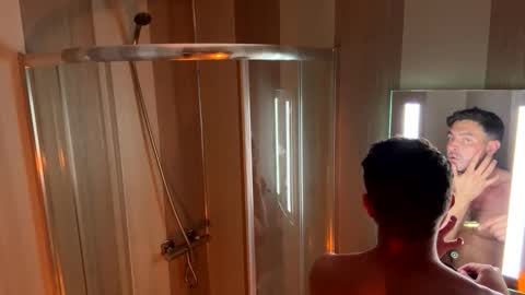 Snapshot of alexlive1 chatting on October 4, 2025, 10:08 pm alexlive1 online show from October 4, 2025, 10:08 pm