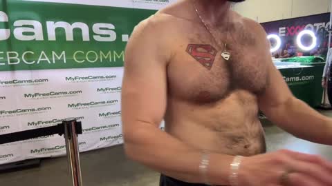 Snapshot of alexmanndickerson chatting on December 7, 2024, 10:06 pm Alex Mann online show from December 7, 2024, 10:06 pm