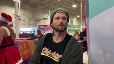 Snapshot of alexmanndickerson chatting on December 8, 2024, 5:44 pm Alex Mann online show from December 8, 2024, 5:44 pm