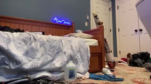 Snapshot of alexmanndickerson chatting on March 6, 2025, 1:03 pm Alex Mann online show from March 6, 2025, 1:03 pm