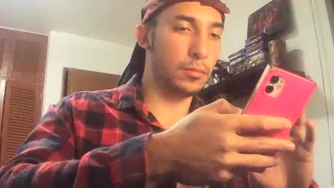 Snapshot of alexopenmind21 chatting on December 22, 2024, 1:23 am Alexxx online show from December 22, 2024, 1:23 am