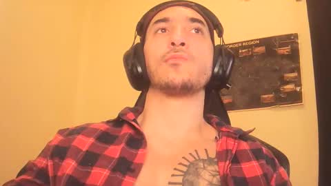 Snapshot of alexopenmind21 chatting on February 11, 2025, 4:35 pm Alexxx online show from February 11, 2025, 4:35 pm